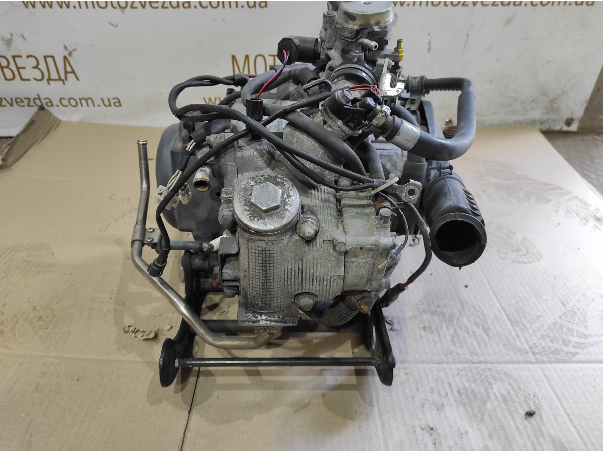 Двигатель Yamaha Majesty 125FI № E374E -152242