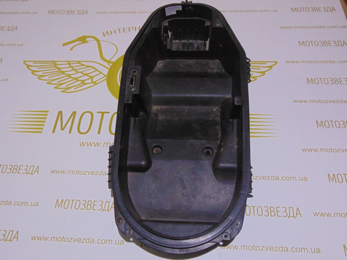 Бардачок под сиденье Yamaha VOX (3B3-F473R-00)