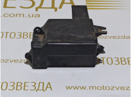 Подставка АКБ Suzuki ADRESS V-50 2Т TUNE 