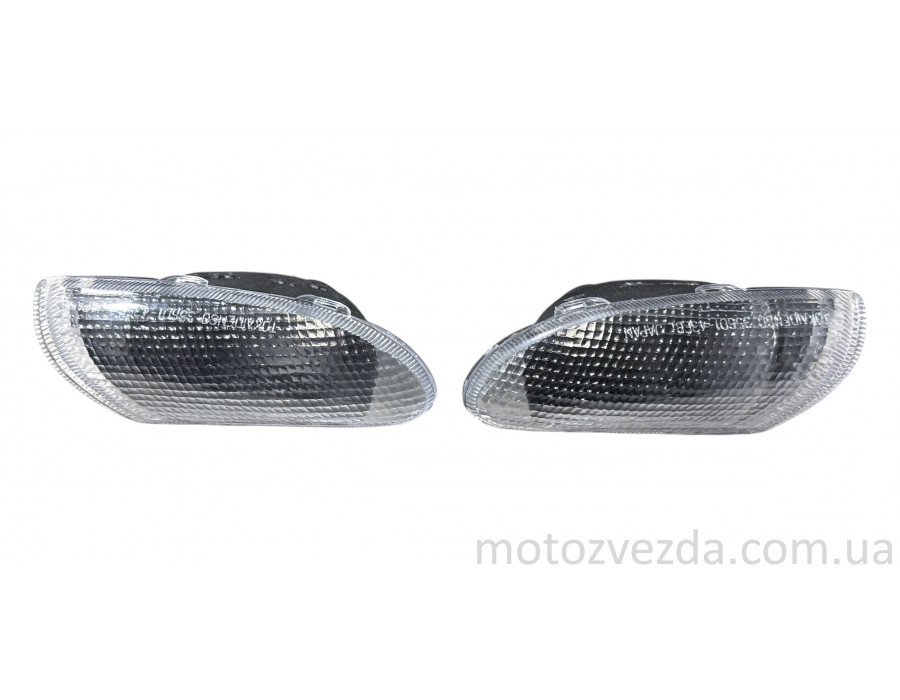 Повороты (пара) передние в сборе SUZUKI LETS-3 белые стекла