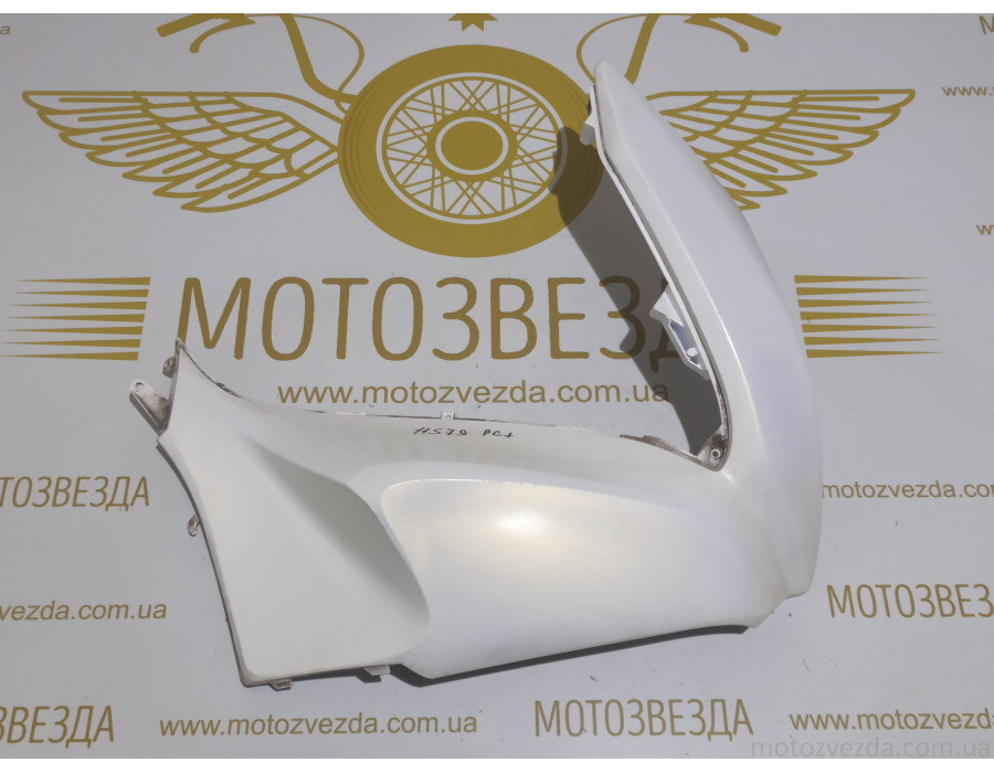 Клюв Honda PCX 125 JF-28/150-KF-12 (64502-KWN-9000-R) Правый. Цвет!