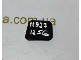 Лючек свечи Suzuki Address 125G CF46A (47372-33GOO)