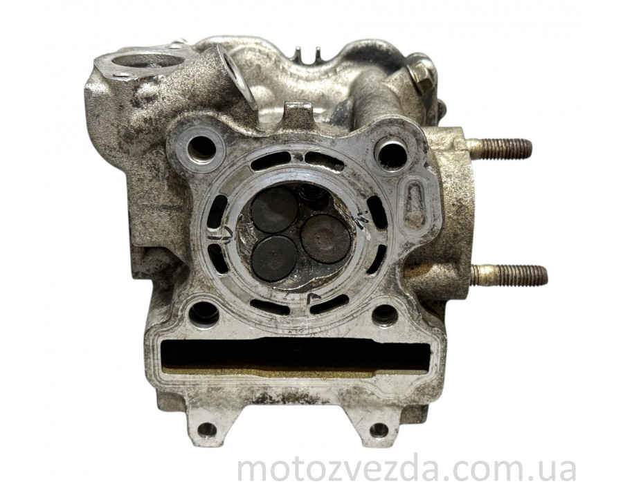 Головка цилиндра в сборе Yamaha JOG SA-36J / SA-39J / Gear UA06J / UA07J с дефектами ! (под датчик температуры 1797000480)