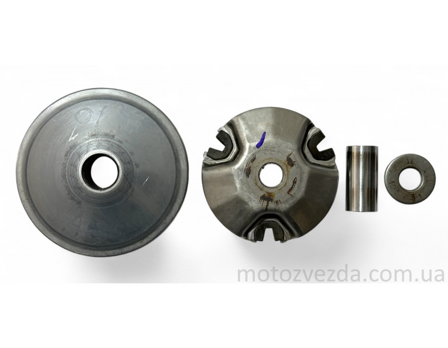 Варіатор передній Yamaha JOG SA-26J/SA-36J/SA-39J/SA-55J/SA-56J/Gear UA06J/UA07J Japan вживаний