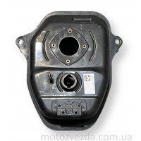 Бензобак Yamaha GEAR 4-T UA08J со штуцером Japan