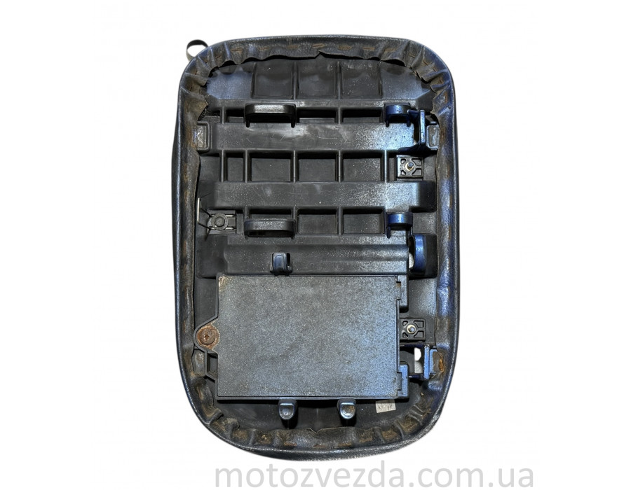 Корпус сиденья 77100-GEZ-0100 Honda ZOOMER AF-58 JAPAN