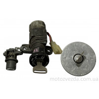 Замок зажигания + замок бардачка + пробка Yamaha Gear 2-T 4KN (на три провода) Japan