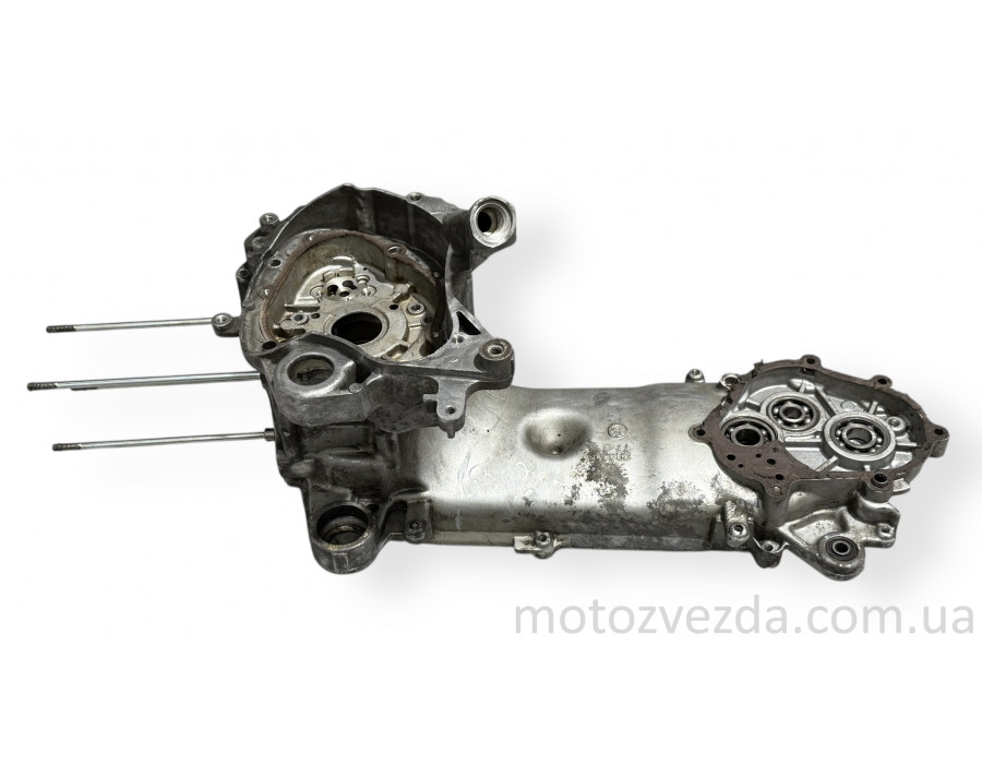 Картер Yamaha Gear 4T UA08J A327E Japan