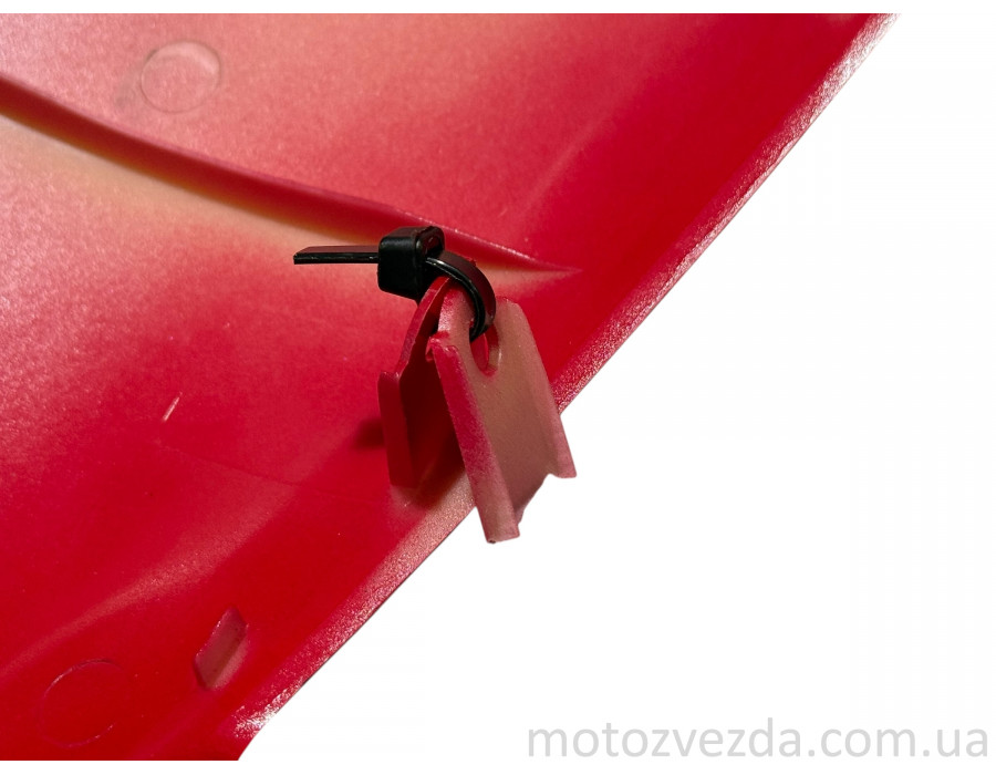 Клюв (Красный) HONDA DIO AF-34/35 с уценкой