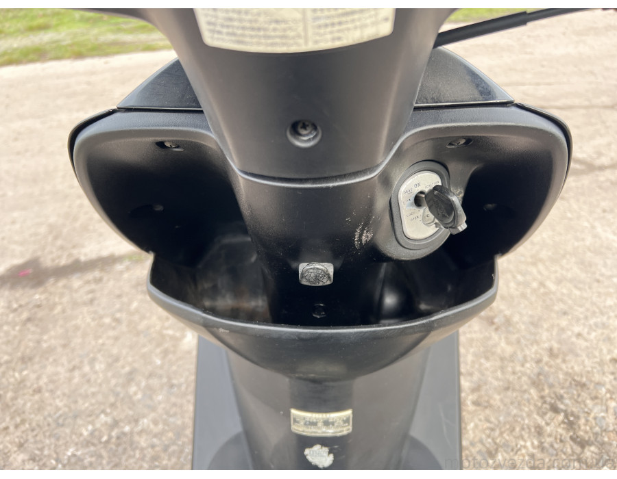 Cкутер Honda Dio Af62-1113057