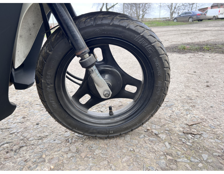 Suzuki Let's 6 CA4AA-129176