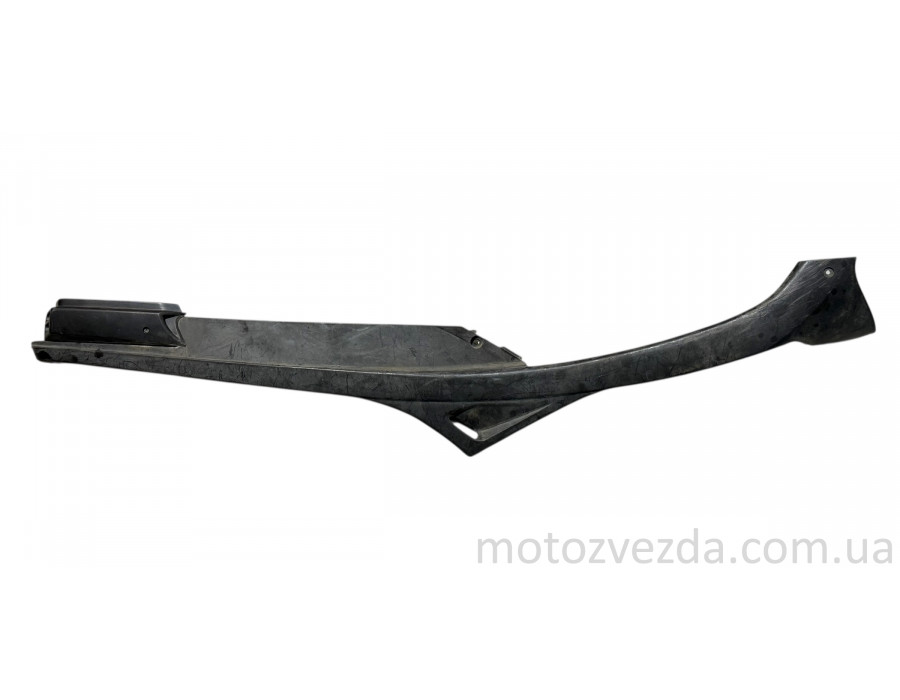 Лыжа (Правая) Suzuki Sepia (старая)