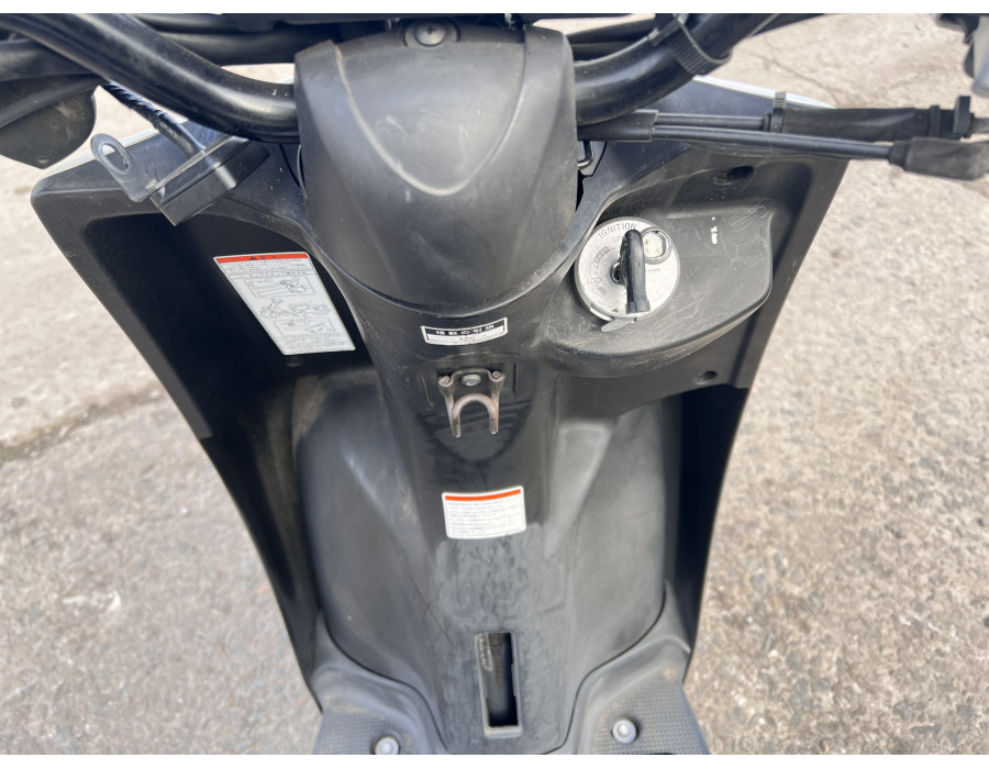 Скутер Yamaha Gear UA08J-007226