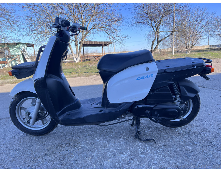 Скутер Yamaha Gear UA08J-024708