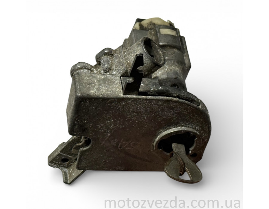 Замок зажигания (с броненакладкой) Yamaha SA01/SA04/SA12 Japan