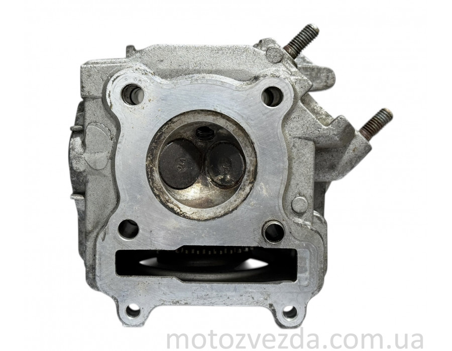 Головка цилиндра в сборе Yamaha AXIS TREET SE53J (E3F1E)