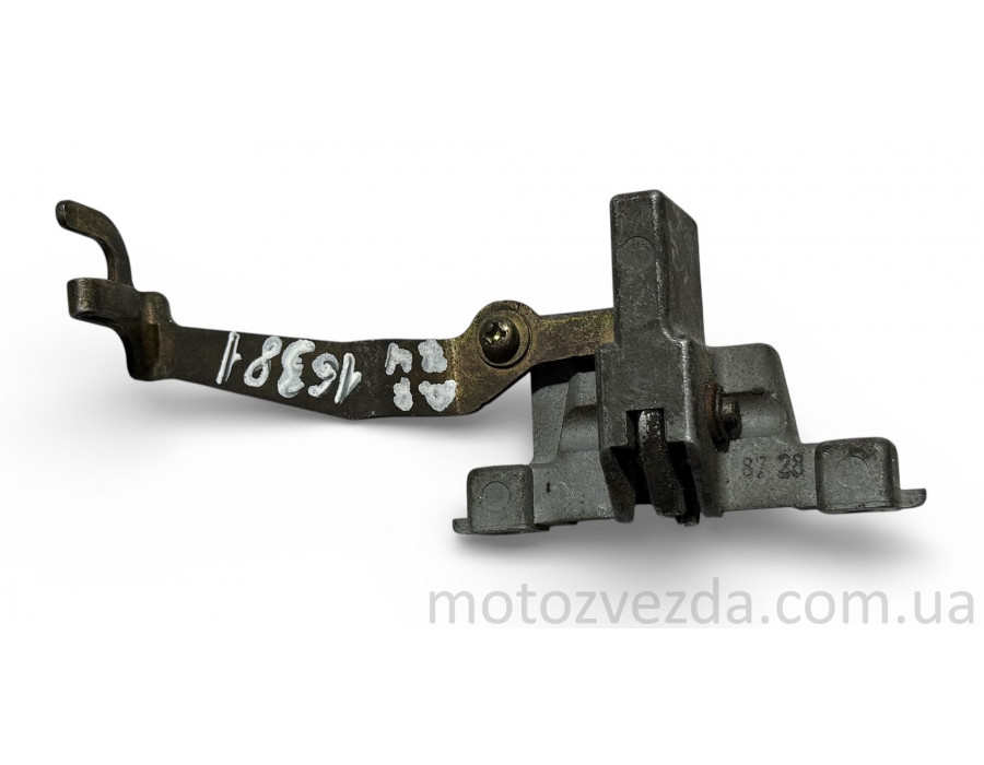 Замок сидіння HONDA DUNK AF-74 Japan