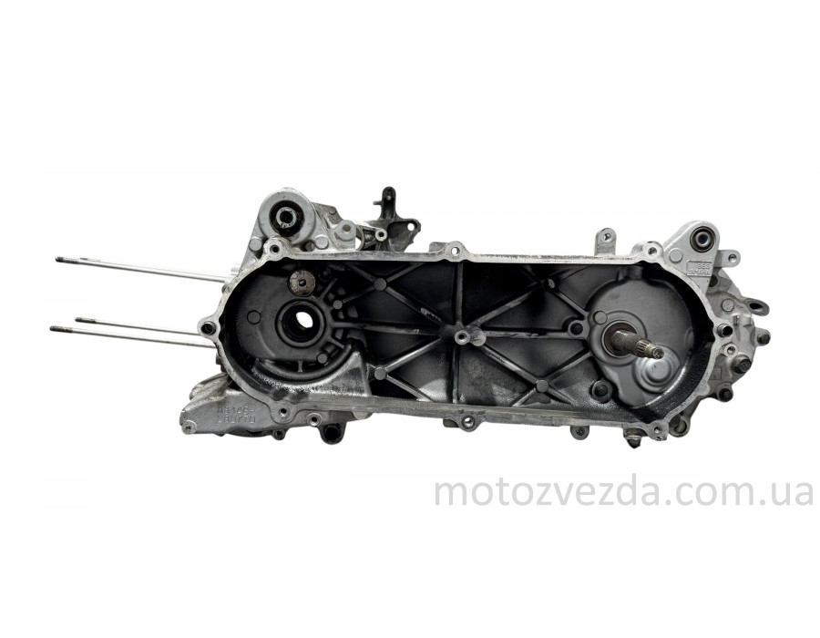 Картера с редуктором YAMAHA GEAR 4T-UA06J/UA07J A314E Japan