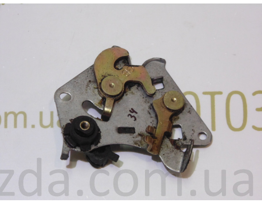 Замок сиденья Honda Dio Cesta AF-34 / AF-35 / ZX-35 / Lead AF- 48/ FIT AF-27 / Tact AF-51