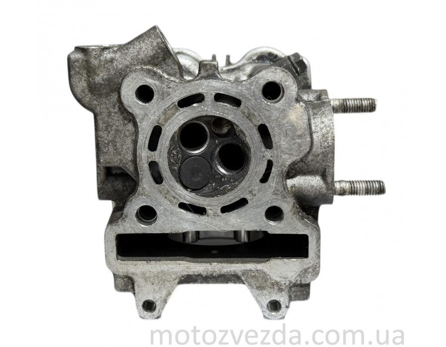 Головка циліндра (пуста) з дефектом!!! Yamaha JOG SA-36J/SA-39J/Gear UA06J/UA07J (під датчик температури 1797000480)