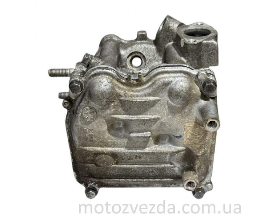 Головка циліндра (пуста) з дефектом!!! Yamaha JOG SA-36J/SA-39J/Gear UA06J/UA07J (під датчик температури 1797000480)