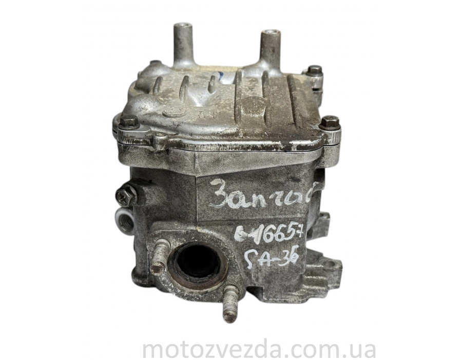 Головка циліндра (пуста) з дефектом!!! Yamaha JOG SA-36J/SA-39J/Gear UA06J/UA07J (під датчик температури 1797000480)