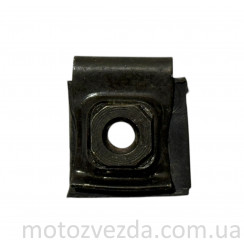 Скоба пластику під болт YAMAHA JOG SA-36J / SA-39J  .
