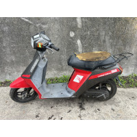 Скутер Suzuki Carna червоний Категорія "В" 