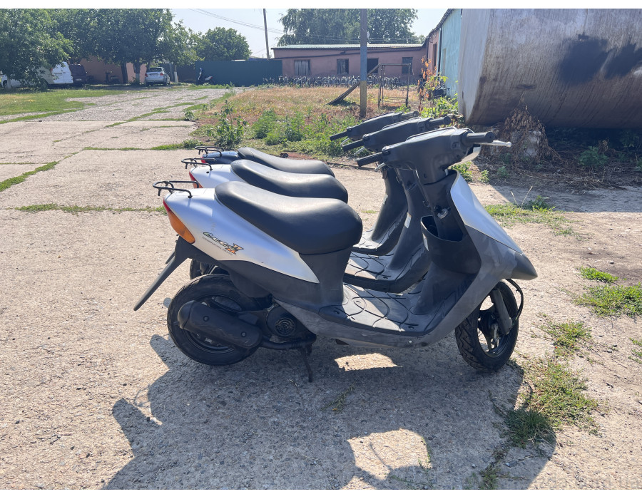 Скутера Suzuki let's II DX Категорія "A" Не підготовлені