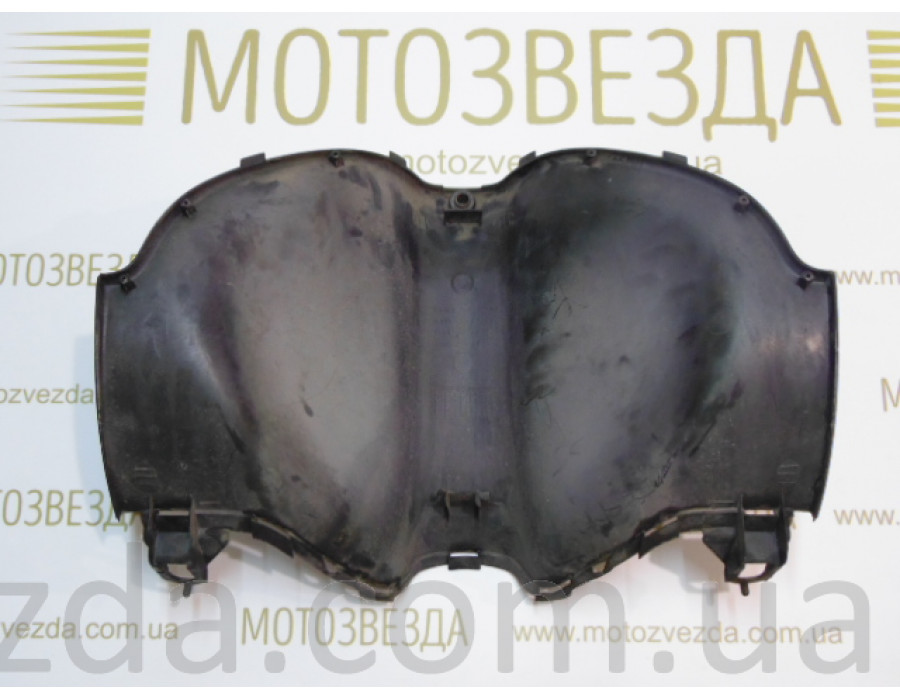 Внутренний обтекатель (нижняя часть) Honda Joker AF-42 81141-GCKA