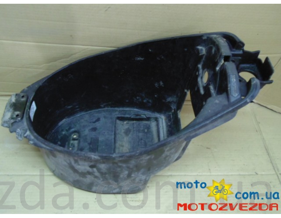 Бардачок под сиденье Honda Dio Cesta AF-34/ZX-35 (81250-GBLA-0000)