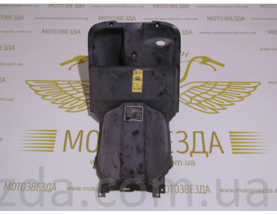 ПОДГАЗЕТНИК SUZUKI SEPIA CA1HB (92111-39C1) серый