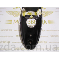 ЗАДНЯ ЧАСТИНА ПЛАСТИКА Чорна SUZUKI VERDE 2 (47311-18F30)