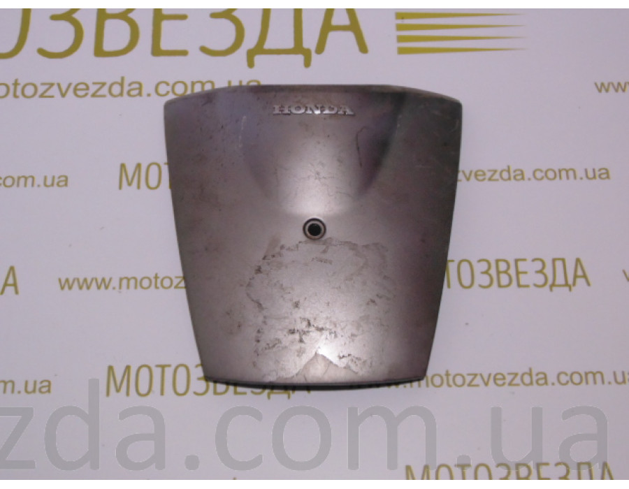 Накладка на клюв Honda Lead AF48/JF06 (64302-GSCA-0000) серый