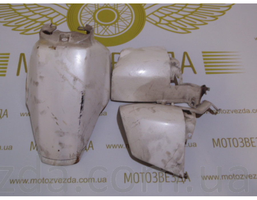 КРЫЛО HONDA LEAD AF20/HF05 (61100-GW2A-0000) БЕЛЫЕ