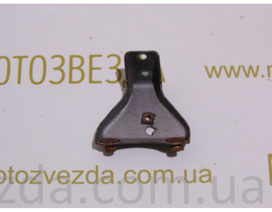 КРЕПЁЖ КЛЮВА HONDA LEAD AF 20 / HF 05