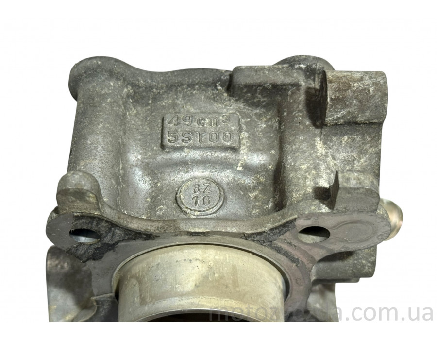 Гильза ( цилиндр ) 5ST00 Japan Yamaha JOG SA-26J / SA-31J / SA-36J / Gear UA06J / UA07J Под поршень STD Б/У