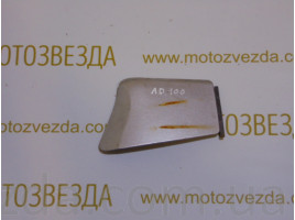 Лючок боковушки SUZUKI ADRESS AD-100 (CE11A)