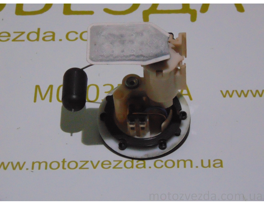 Бензонасос в сборе ( на 6 болтов ) Yamaha Gear 4-T UA06J / UA07J Japan