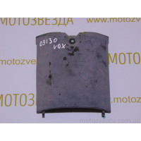 Лючок боковушек (3B3-F1711-00) Yamaha VOX SA31J Japan